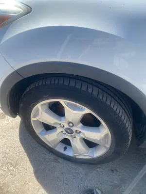 Foto de LLANTA FORD KUGA (CBV) 2.0 TDCi CAT (136 CV / 100 KW)