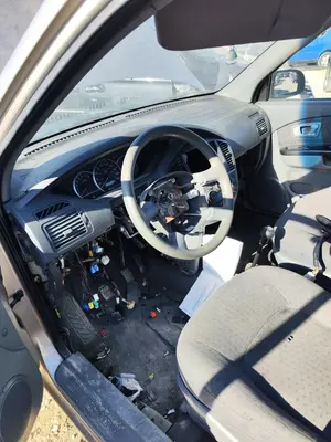 Foto de SALPICADERO KIA CARENS (RS) 1.8 16V CAT (126 CV / 93 KW)