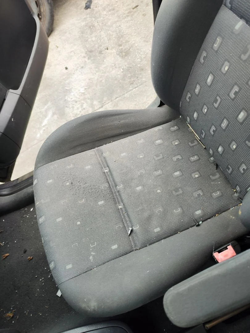 Foto de ASIENTO DELANTERO DERECHO VOLKSWAGEN SHARAN (7M6/7M9) 1.9 TDI (116 CV / 85 KW)