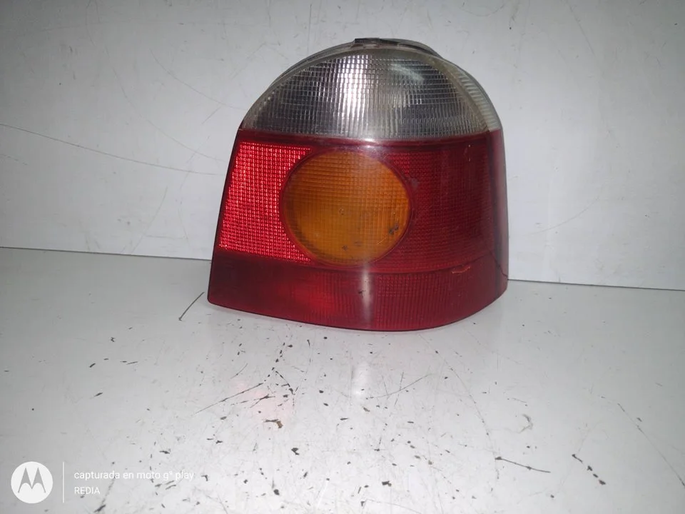 Foto de PILOTO TRASERO DERECHO RENAULT TWINGO I (C06) referencia 7700820014