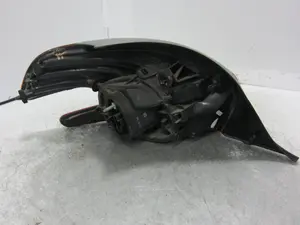 Foto de PILOTO TRASERO DERECHO PEUGEOT 208 1.2 12V e-VTi (82 CV / 60 KW) referencia 9825601180 foto 3