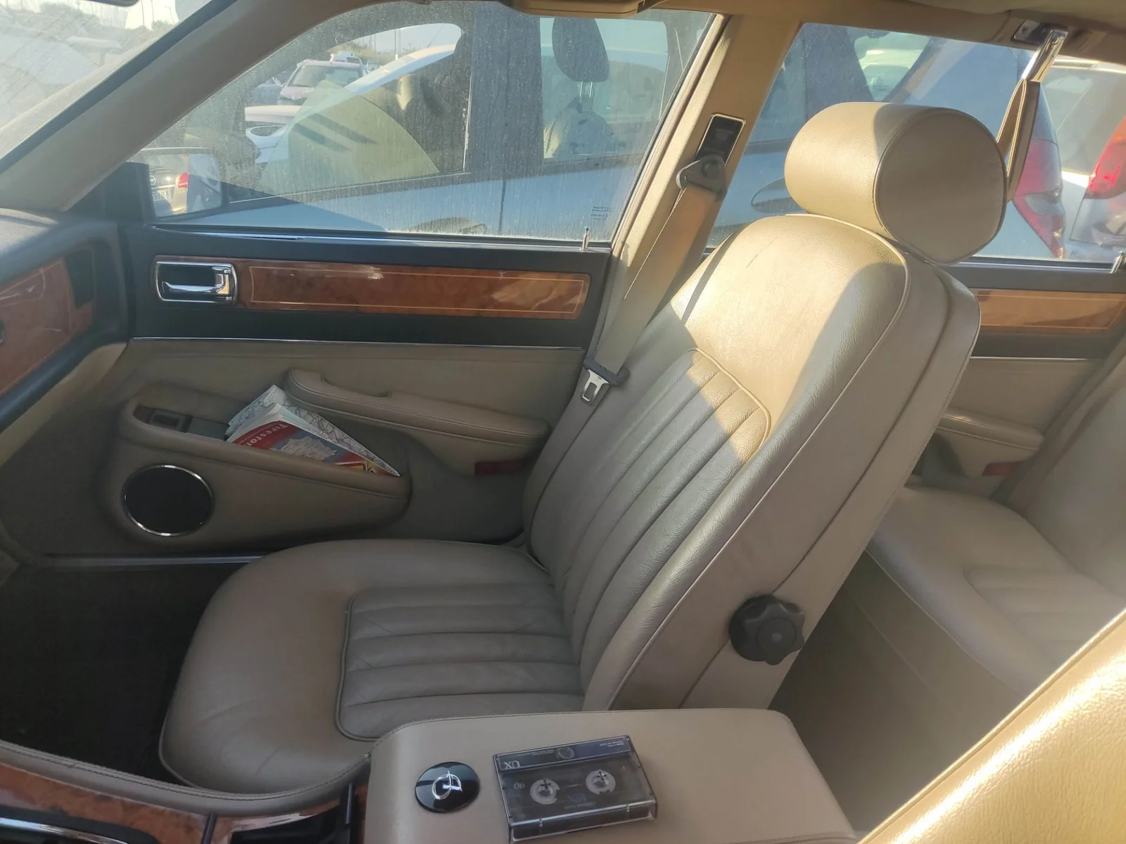 Foto de ASIENTO DELANTERO DERECHO JAGUAR XJ 4.0 CAT (222 CV / 163 KW)
