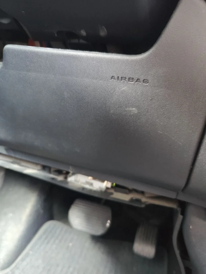 Foto de AIRBAG DE RODILLAS CITROEN GRAND C4 PICASSO 1.6 16V HDi FAP (109 CV / 80 KW)