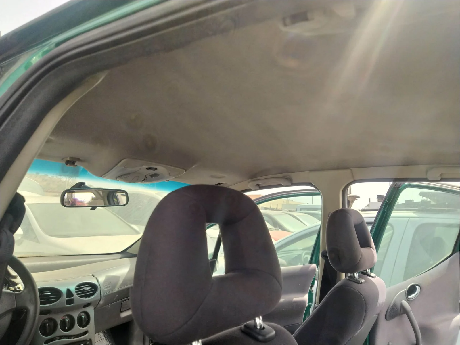 Foto de CINTURON SEGURIDAD DELANTERO IZQUIERDO MERCEDES-BENZ CLASE A (BM 168) 1.9 CAT (125 CV / 92 KW) referencia A1688603185 FKZ