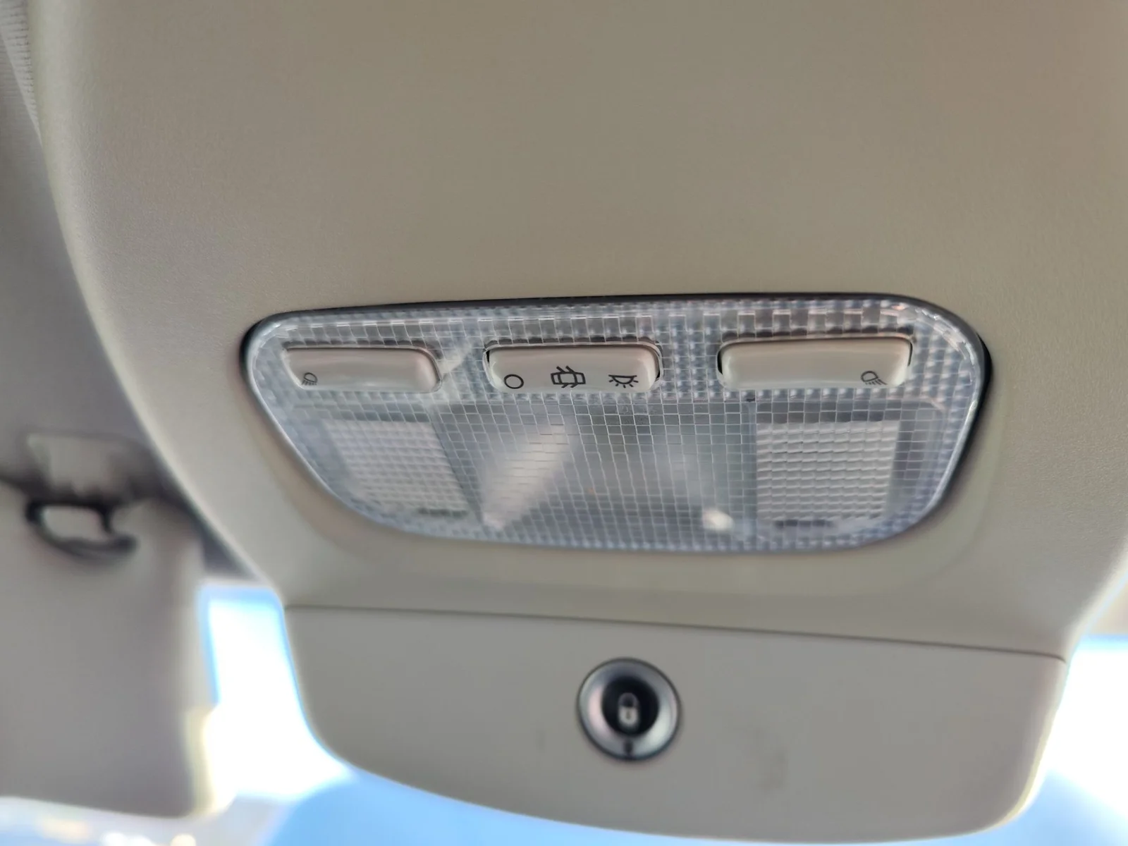 Foto de LUZ INTERIOR CITROEN XSARA PICASSO 1.6 HDi CAT (9HY / DV6TED4) (109 CV / 80 KW) referencia 6362N3