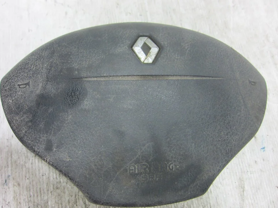 Foto de AIRBAG DELANTERO IZQUIERDO RENAULT MEGANE I COUPE (DA0) 1.9 dTi Diesel CAT (98 CV / 72 KW) referencia 550677200