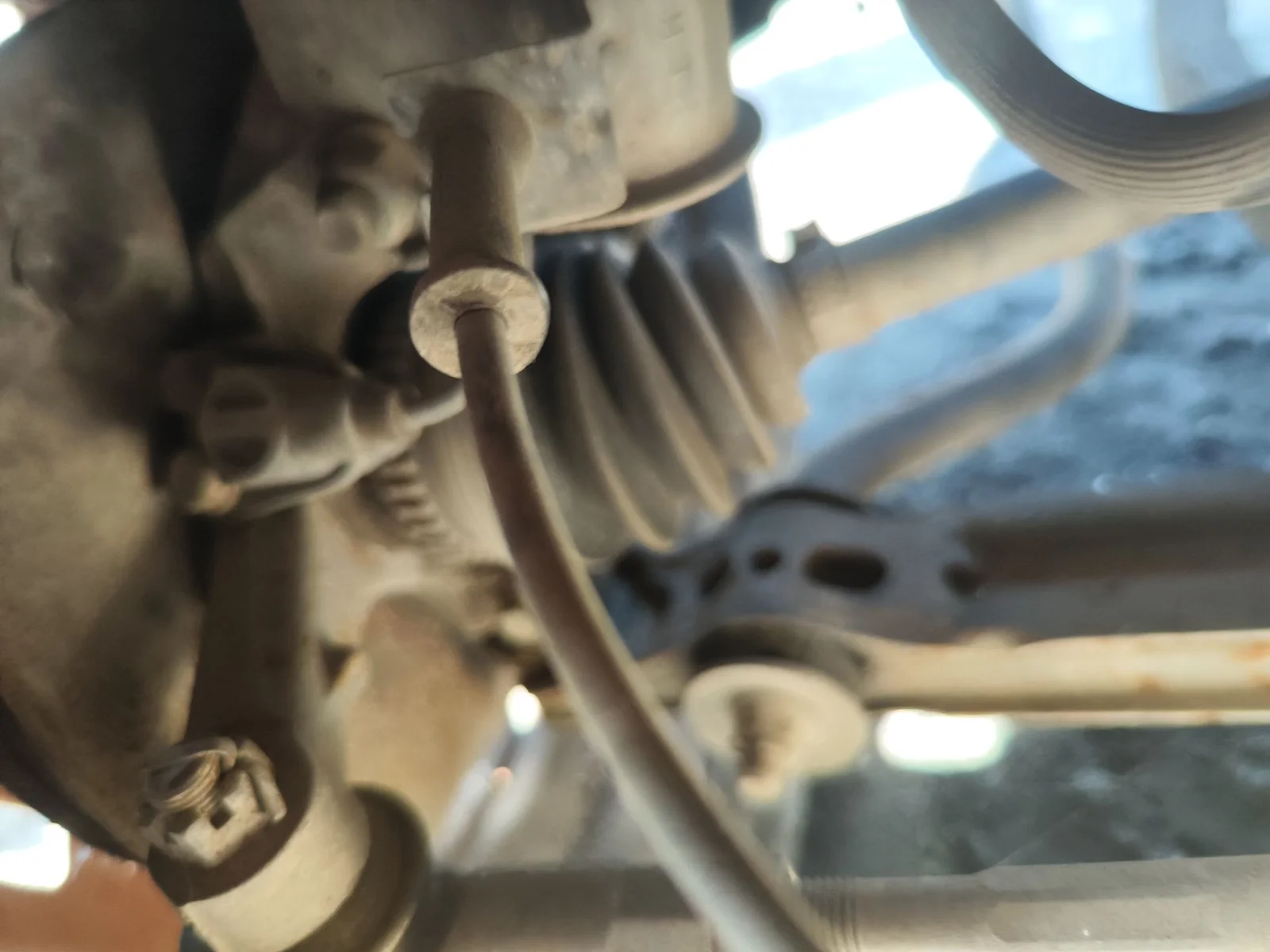 Foto de PINZA DE FRENO DELANTERA IZQUIERDA CHEVROLET MATIZ 0.8 CAT (52 CV / 38 KW) referencia 96426041