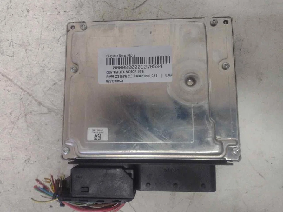 Foto de CENTRALITA MOTOR UCE BMW SERIE X3 (E83) referencia 0281013924