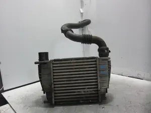 Foto de INTERCOOLER RENAULT CLIO III 1.5 dCi Diesel (68 CV / 50 KW) referencia 8200471884 foto 1