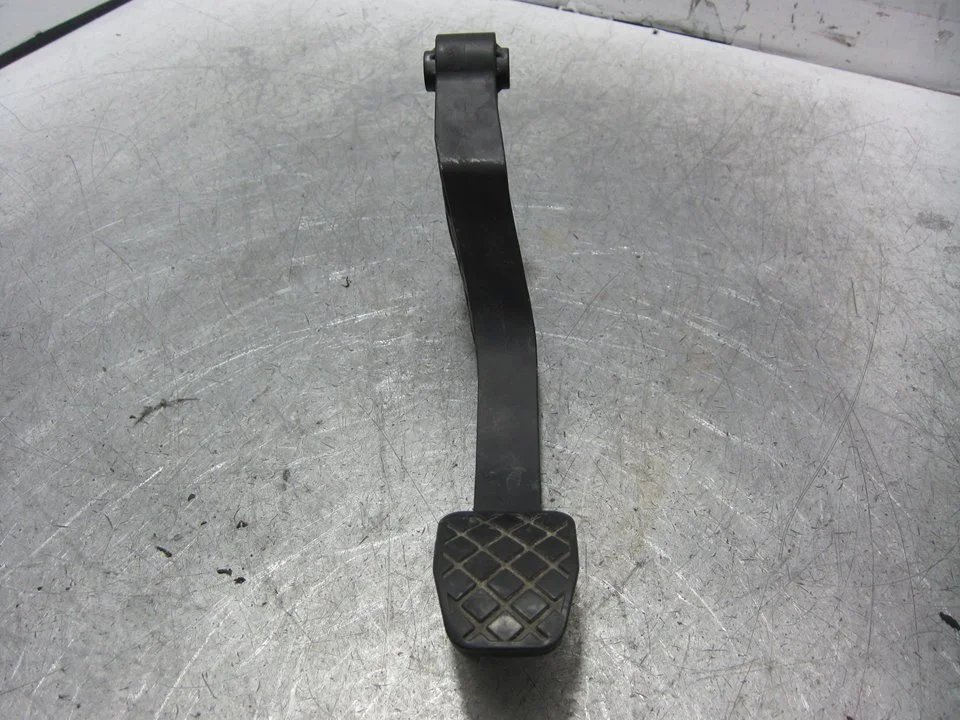 Foto de PEDAL EMBRAGUE VOLKSWAGEN GOLF V (1K1)(10.2003) referencia 1K1721321