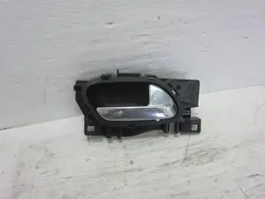 Foto de MANETA INTERIOR DELANTERA DERECHA CITROEN C4 PICASSO 1.6 16V (120 CV / 88 KW) referencia 96555516VD05