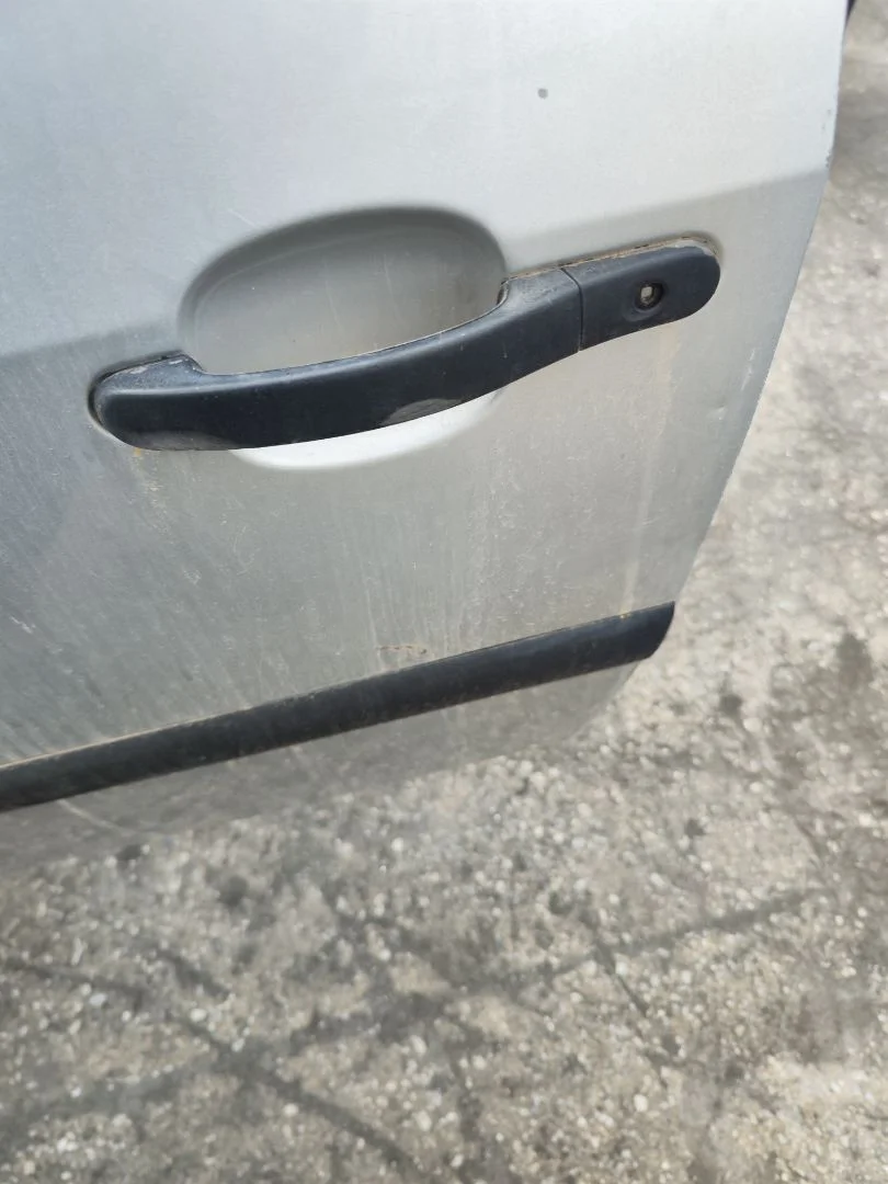Foto de MANETA EXTERIOR DELANTERA IZQUIERDA FORD FIESTA (CBK) 1.4 TDCi CAT (68 CV / 50 KW) referencia 1521067