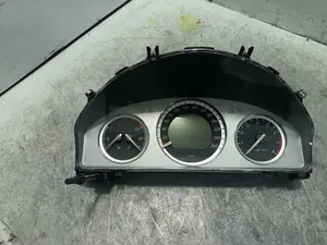 Foto de CUADRO INSTRUMENTOS MERCEDES-BENZ CLASE C (BM 204) BERLINA 3.0 V6 CAT (231 CV / 170 KW) referencia 2045402748 foto 4