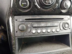Foto de SISTEMA AUDIO / RADIO CD CITROEN C3 PICASSO 1.6 16V (120 CV / 88 KW)
