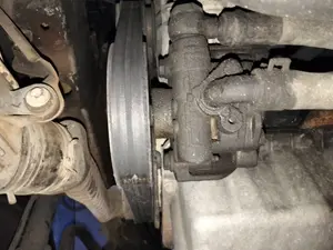 Foto de BOMBA DIRECCION VOLKSWAGEN GOLF IV BERLINA (1J1)(10.1997)