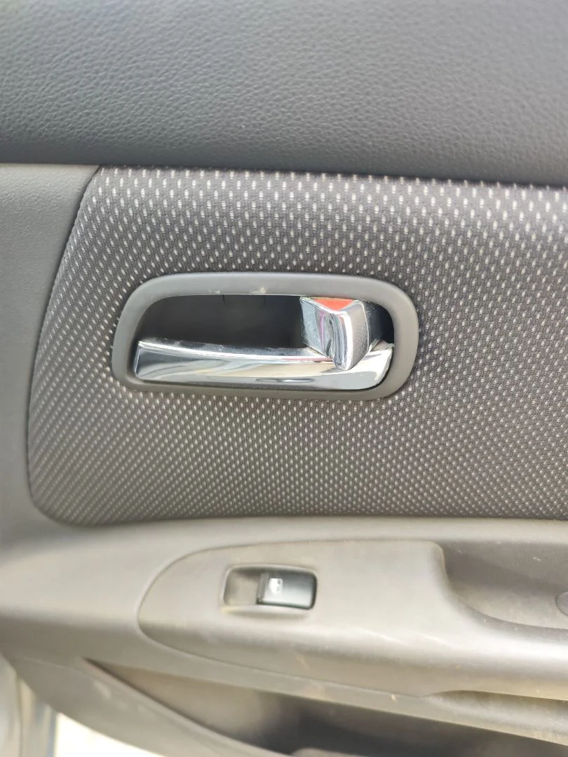 Foto de MANETA INTERIOR TRASERA DERECHA KIA RIO (JB) 1.5 CRDi (110 CV / 81 KW) referencia 836201G000XI