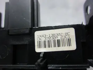 Foto de WARNING JAGUAR X-TYPE 3.0 V6 24V CAT (230 CV / 169 KW) referencia 1X4313B302BC foto 3