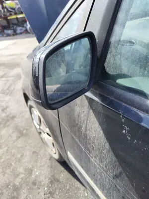 Foto de RETROVISOR IZQUIERDO FORD FOCUS C-MAX (CAP)(2003) 1.6 TDCi CAT (109 CV / 80 KW) referencia 1524492
