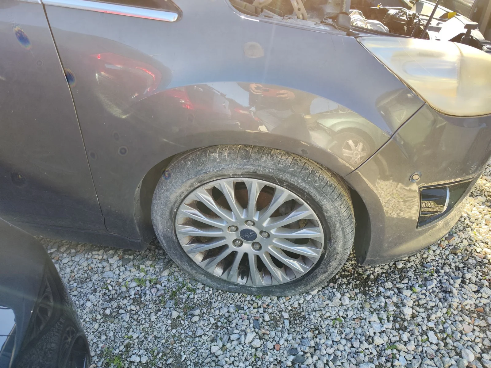 Foto de ALETA DELANTERA DERECHA FORD C-MAX (CB7) 1.6 TDCi CAT (116 CV / 85 KW)