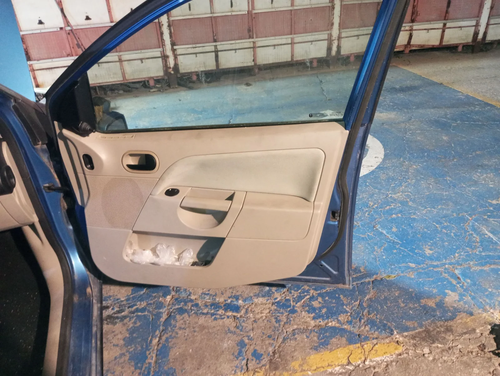 Foto de ELEVALUNAS DELANTERO DERECHO FORD FIESTA (CBK) 1.25 16V CAT (69 CV / 51 KW) referencia 1567722