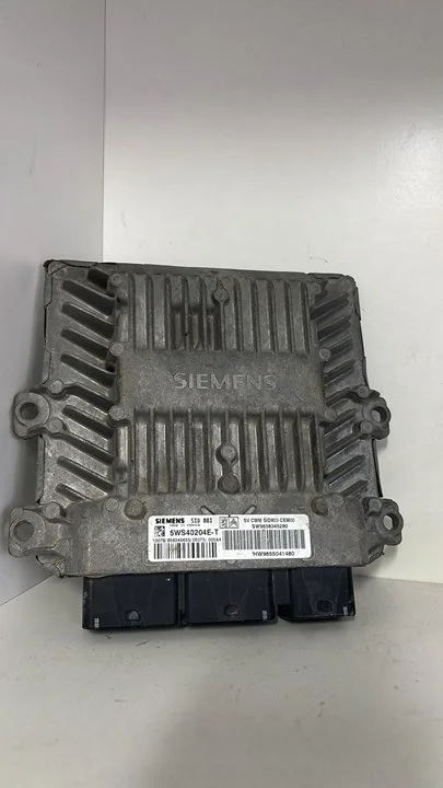Foto de CENTRALITA MOTOR UCE PEUGEOT 407 referencia 5WS40204ET