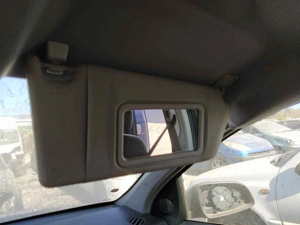 Foto de PARASOL DERECHO OPEL ASTRA H BERLINA 1.7 16V CDTI (101 CV / 74 KW)
