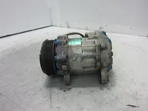Foto de COMPRESOR AIRE ACONDICIONADO VOLKSWAGEN POLO III (6N1) 1.4 (60 CV / 44 KW) referencia SD7B107158 foto 2