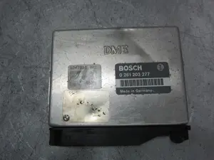 Foto de CENTRALITA MOTOR UCE BMW SERIE 3 COMPACTO (E36) 1.9 CAT (105 CV / 77 KW) referencia 0261203277