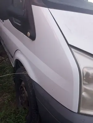 Foto de ALETA DELANTERA DERECHA FORD TRANSIT COMBI (TT9) 2.2 TDCi CAT (116 CV / 85 KW)