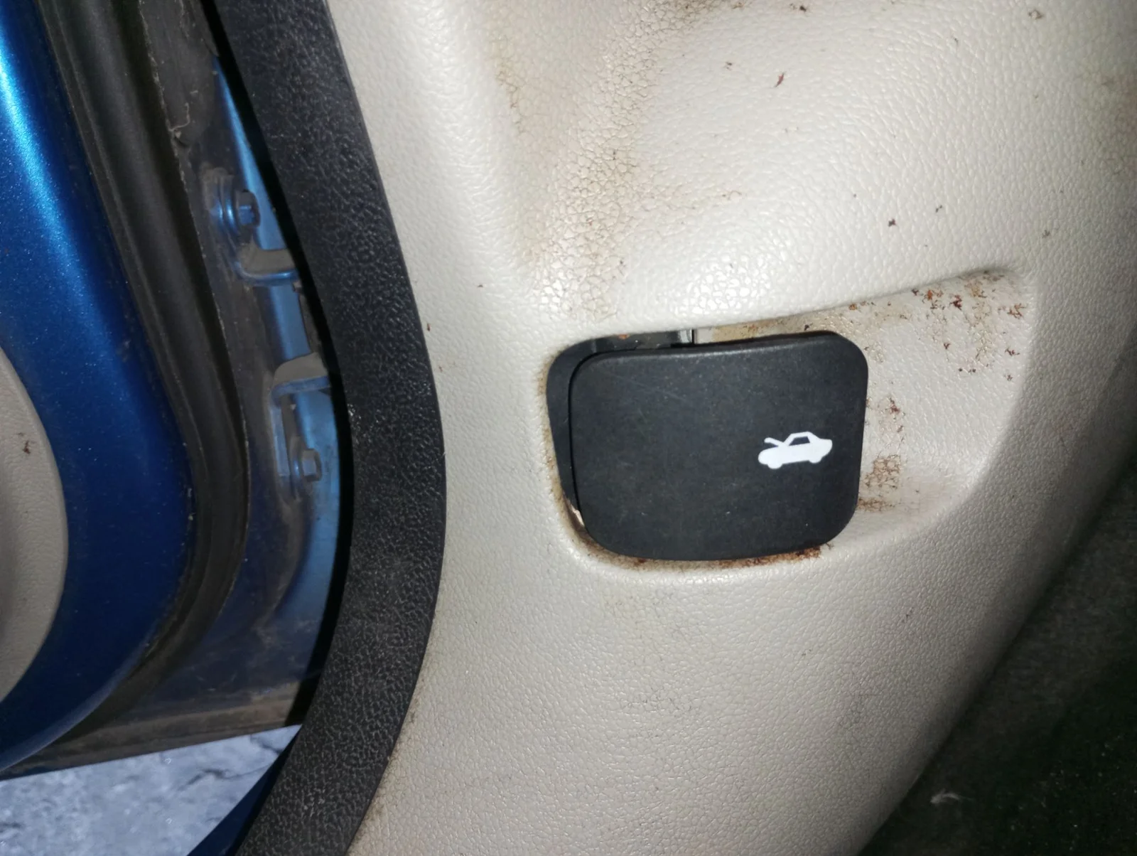 Foto de NO IDENTIFICADO FORD FIESTA (CBK) 1.25 16V CAT (69 CV / 51 KW)