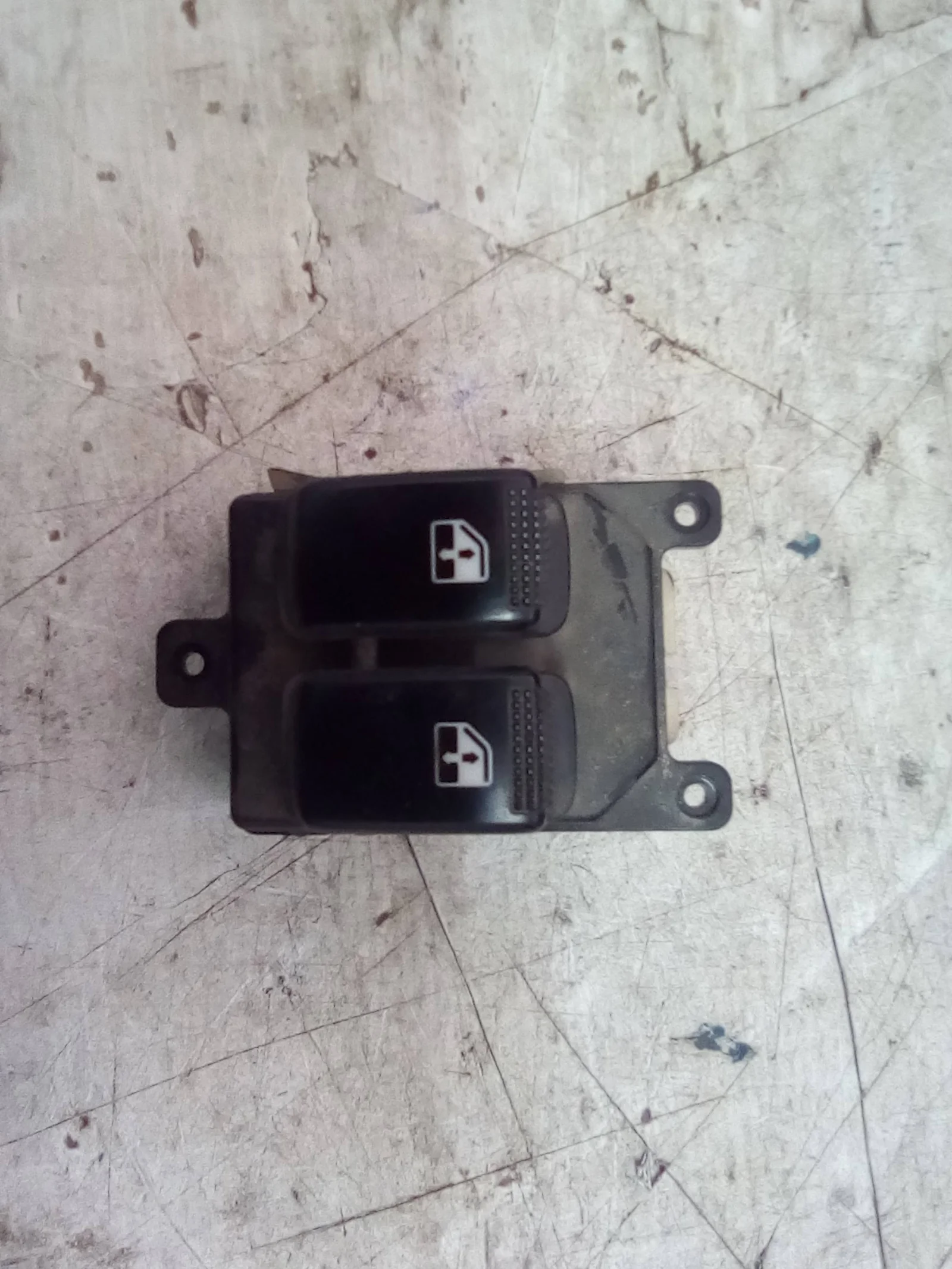 Foto de MANDO ELEVALUNAS DELANTERO IZQUIERDO KIA PICANTO (SA) referencia 621W05240