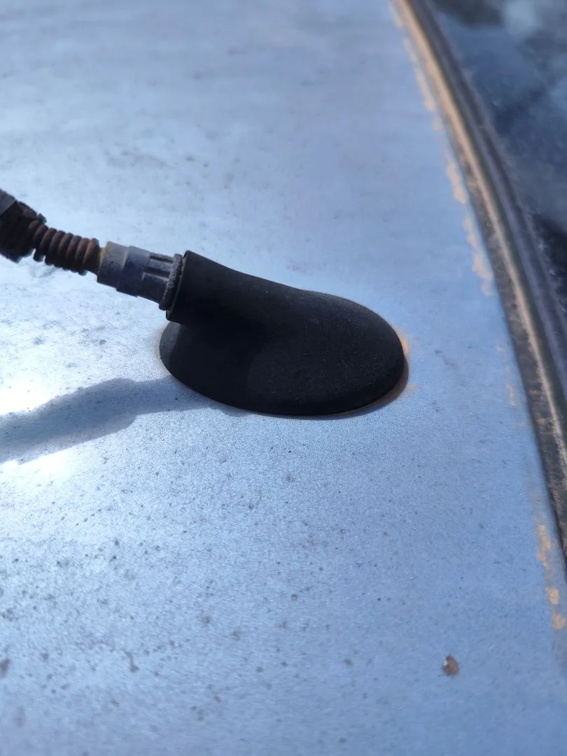 Foto de BASE DE ANTENA FORD FOCUS BERLINA (CAP) 1.6 TDCi CAT (90 CV / 66 KW) referencia 1803070