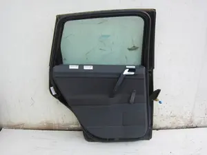 Foto de PUERTA TRASERA IZQUIERDA VOLKSWAGEN POLO IV (9N3) 1.4 FSI (86 CV / 63 KW) foto 5