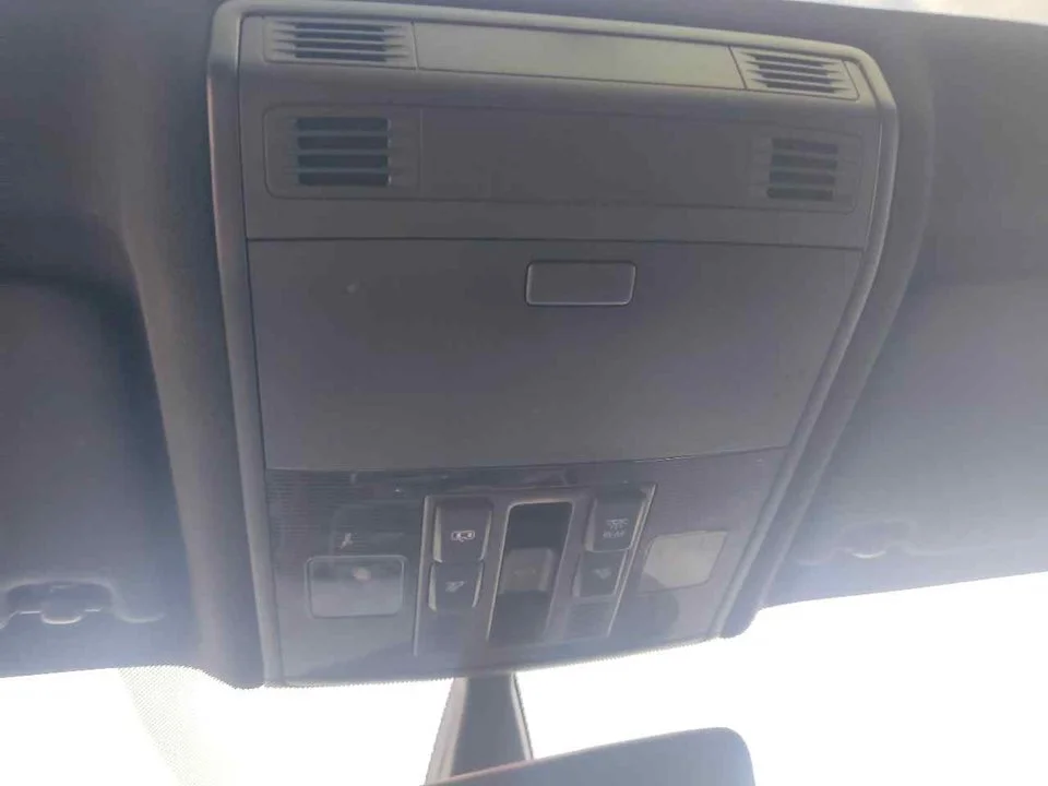 Foto de LUZ INTERIOR VOLKSWAGEN GOLF VII (5G1/BE1) 2.0 TDI (184 CV / 135 KW) referencia 5TA947105C