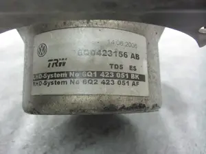 Foto de BOMBA DIRECCION SEAT IBIZA (6L1) 1.9 TDI (101 CV / 74 KW) referencia 6Q0423156AB foto 6