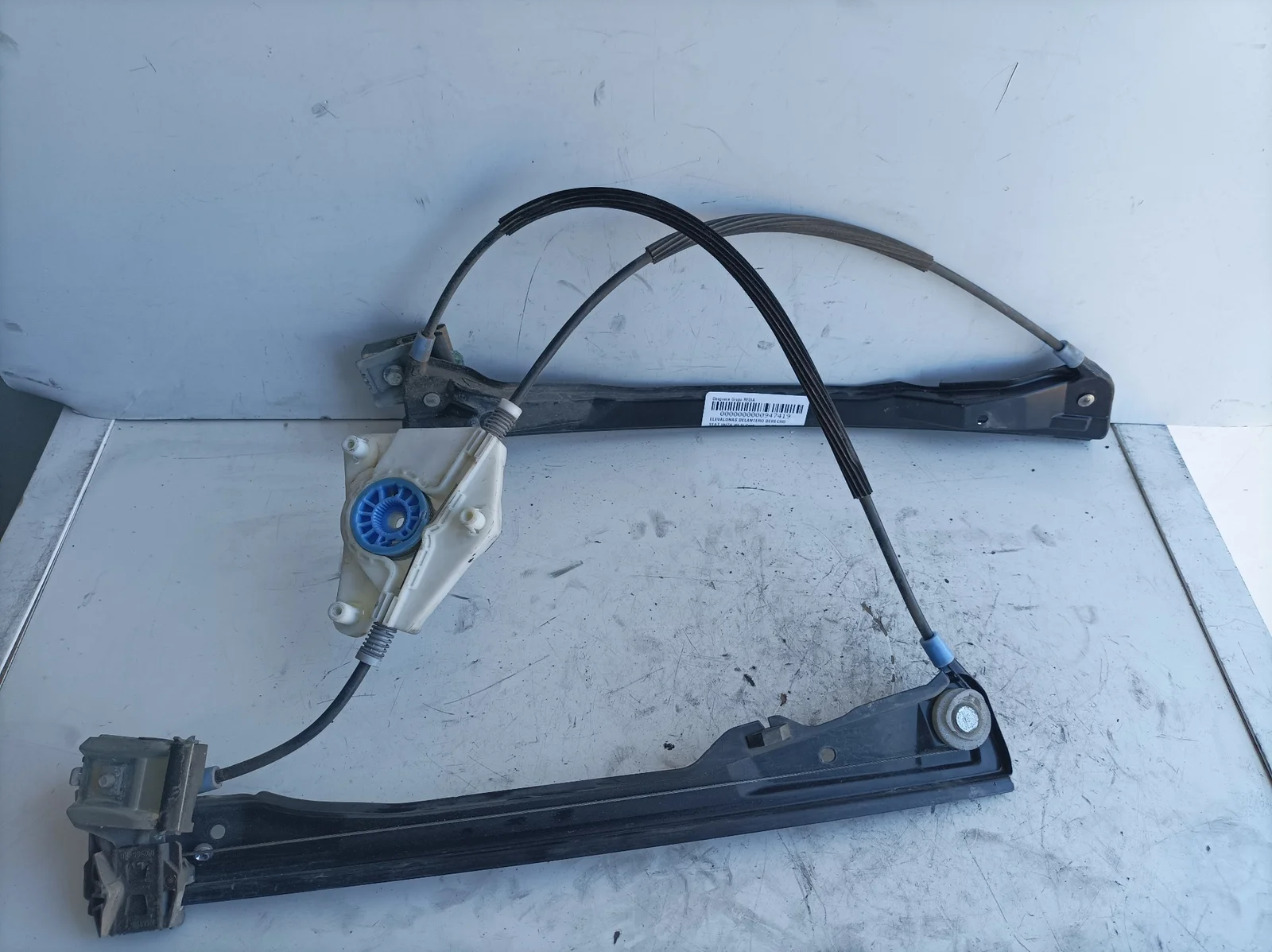Foto de ELEVALUNAS DELANTERO DERECHO SEAT IBIZA (6L1) 1.4 16V (75 CV / 55 KW) referencia 6L3837462