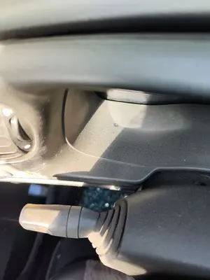 Foto de MANDO INTERMITENTES FORD MONDEO BERLINA (GD) 1.8 Turbodiesel CAT (90 CV / 66 KW)