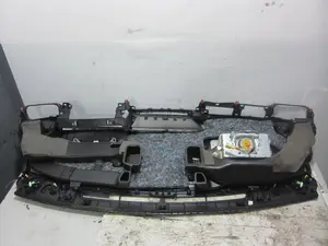 Foto de SALPICADERO TOYOTA AVENSIS CROSS SPORT (T27) 1.8 16V CAT (147 CV / 108 KW) referencia 5598105011 foto 4