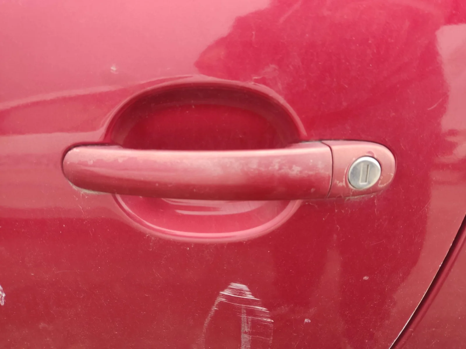 Foto de MANETA EXTERIOR DELANTERA IZQUIERDA SEAT IBIZA (6L1) 1.9 TDI (101 CV / 74 KW) referencia 3B0837207F FKZ