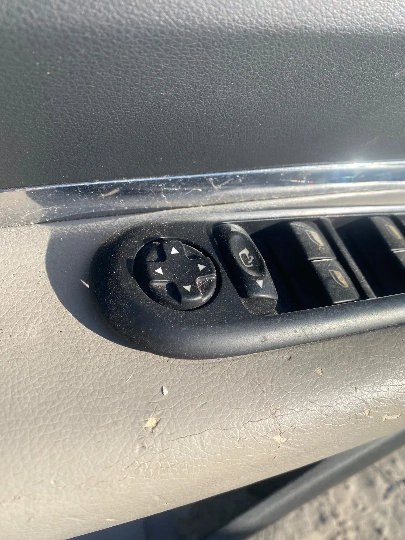 Foto de MANDO RETROVISOR PEUGEOT 3008 1.6 16V (120 CV / 88 KW)