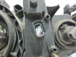 Foto de FARO IZQUIERDO BMW SERIE 3 COMPACTO (E46) 2.0 16V Diesel CAT (150 CV / 110 KW) referencia 0301187201 foto 6
