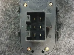 Foto de MANDO ELEVALUNAS DELANTERO IZQUIERDO FORD FOCUS BERLINA (CAK) referencia YS4T14529AA foto 4