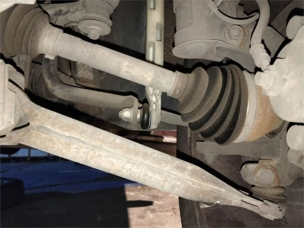 Foto de BIELETA ESTABILIZADORA DELANTERA IZQUIERDA OPEL MERIVA B
