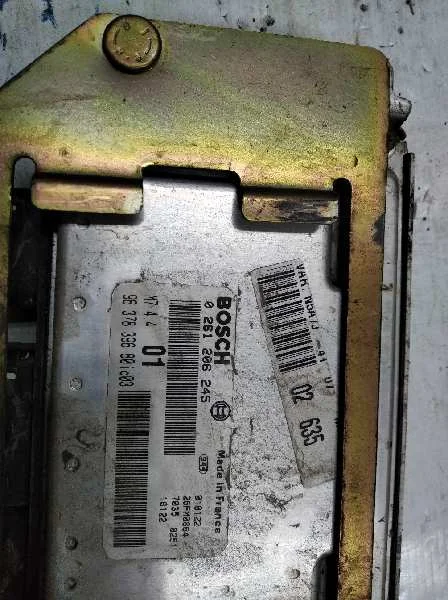 Foto de CENTRALITA MOTOR UCE PEUGEOT 306 3/5 PT. (S1)(01.1993) referencia 0261206245