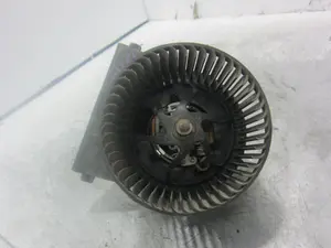 Foto de MOTOR CALEFACCION VOLKSWAGEN GOLF IV BERLINA (1J1)(10.1997) 1.9 TDI (101 CV / 74 KW) referencia 1J1819021B foto 3