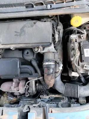 Foto de MOTOR COMPLETO CITROEN C3 1.4 HDi (68 CV / 50 KW) referencia 8HX foto 3