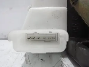 Foto de CERRADURA PUERTA TRASERA IZQUIERDA CITROEN C5 BERLINA 3.0 V6 (207 CV / 152 KW) referencia ARG1 foto 2