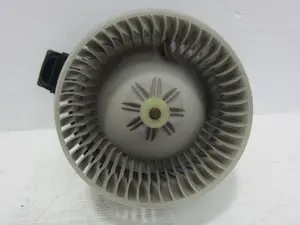Foto de MOTOR CALEFACCION TOYOTA AURIS (E15) 1.4 Turbodiesel CAT (90 CV / 66 KW) referencia AV272700 foto 5