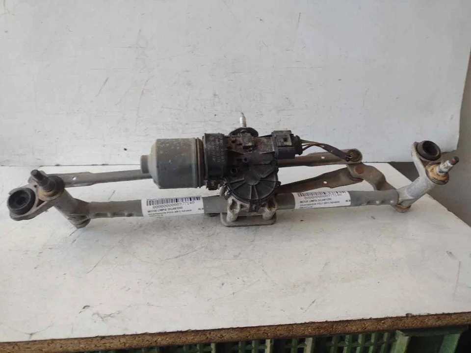 Foto de MOTOR LIMPIA DELANTERO VOLKSWAGEN POLO V (6R1) 1.6 TDI (90 CV / 66 KW) referencia 3397021278