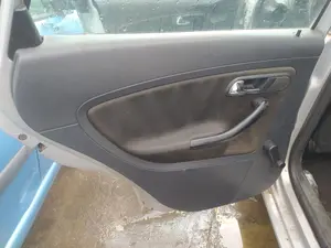 Foto de ELEVALUNAS TRASERO IZQUIERDO SEAT CORDOBA BERLINA (6L2) 1.4 16V (101 CV / 74 KW) referencia 6L4839755K